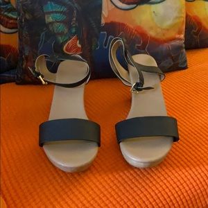 Old navy ankle strap sandal